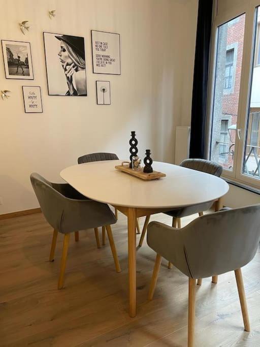 Suite 26-Appartement Au Coeur De Namur Extérieur photo