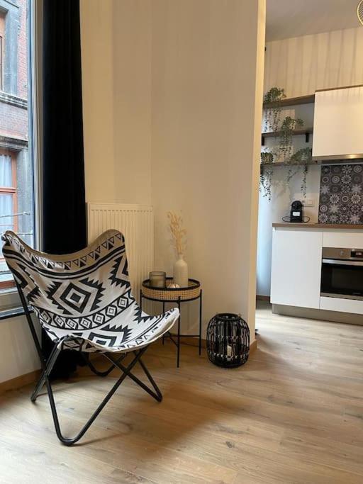 Suite 26-Appartement Au Coeur De Namur Extérieur photo